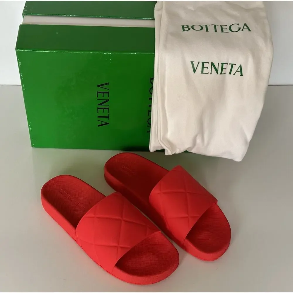NIB $390 Bottega Veneta Slider Patterned Rubber Sandals Tomato 12 US (45) 640050
